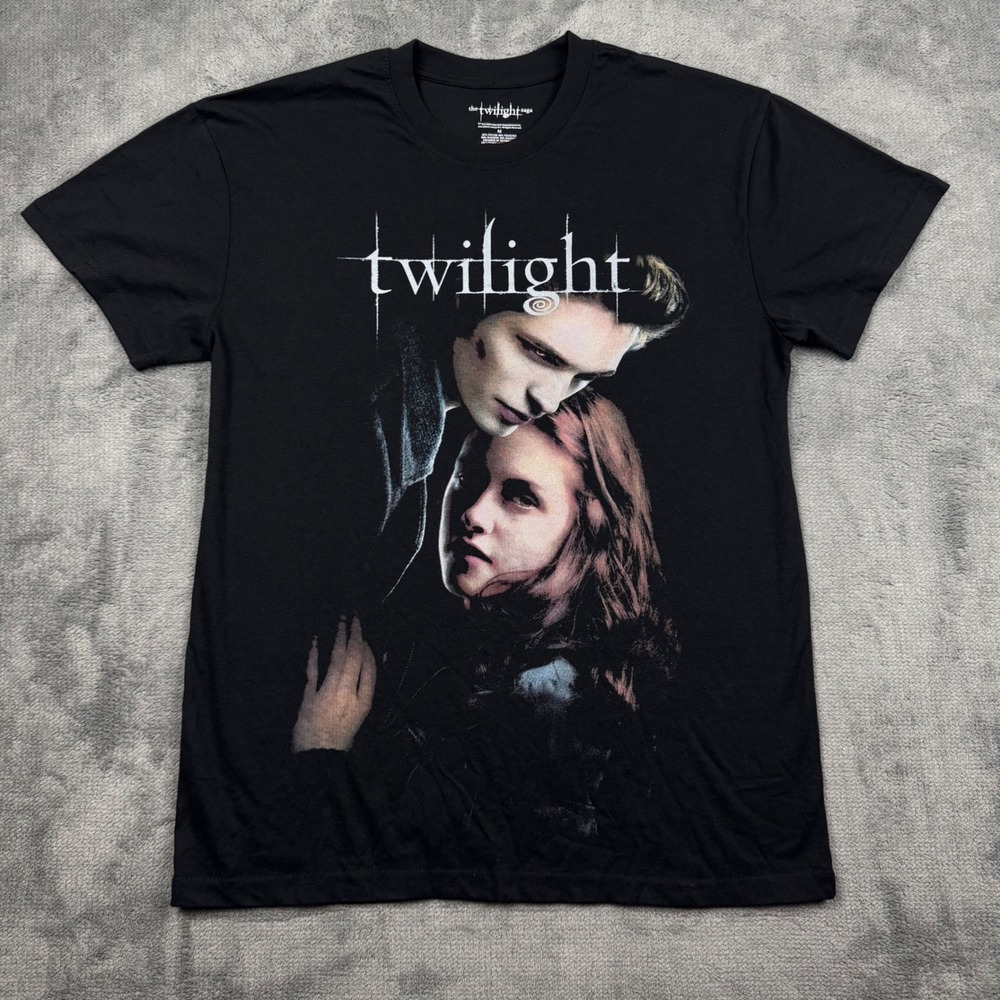 The Twilight Saga Edward Bella Graphic T-Shirt Black Mens Medium 4WL002AUAFBP12